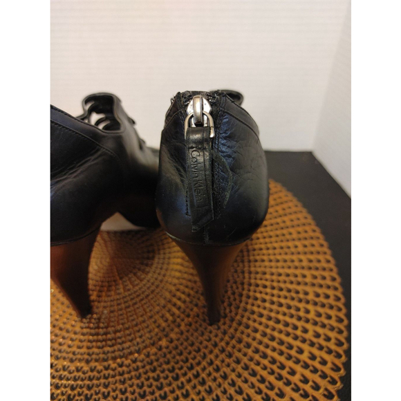 Calvin Klein Raine Leather Heels Size 9M - Picture 7 of 7